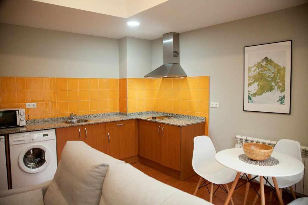 Poo  Cumbres De Los Picos Apartamento Los Abedules מראה חיצוני תמונה